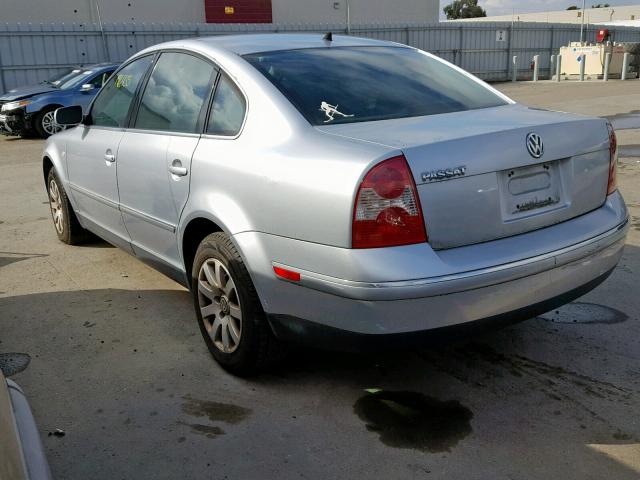 WVWPD63B23P338689 - 2003 VOLKSWAGEN PASSAT GLS GRAY photo 3