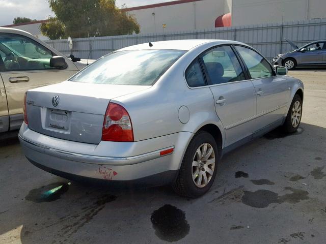 WVWPD63B23P338689 - 2003 VOLKSWAGEN PASSAT GLS GRAY photo 4