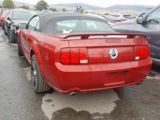 1ZVHT85H285201739 - 2008 FORD MUSTANG GT RED photo 3