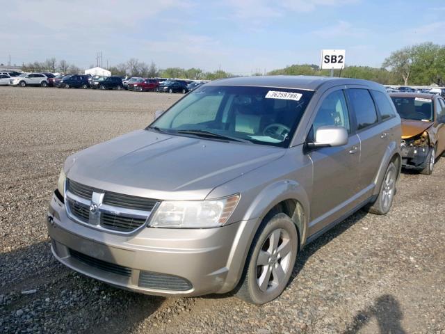 3D4GG57V69T201333 - 2009 DODGE JOURNEY SX TAN photo 2