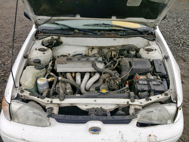 1Y1SK5280WZ424202 - 1998 CHEVROLET GEO PRIZM WHITE photo 7