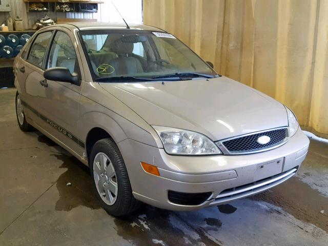 1FAHP34N67W295379 - 2007 FORD FOCUS ZX4 TAN photo 1