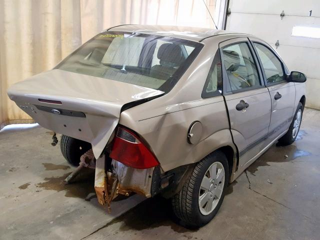 1FAHP34N67W295379 - 2007 FORD FOCUS ZX4 TAN photo 4