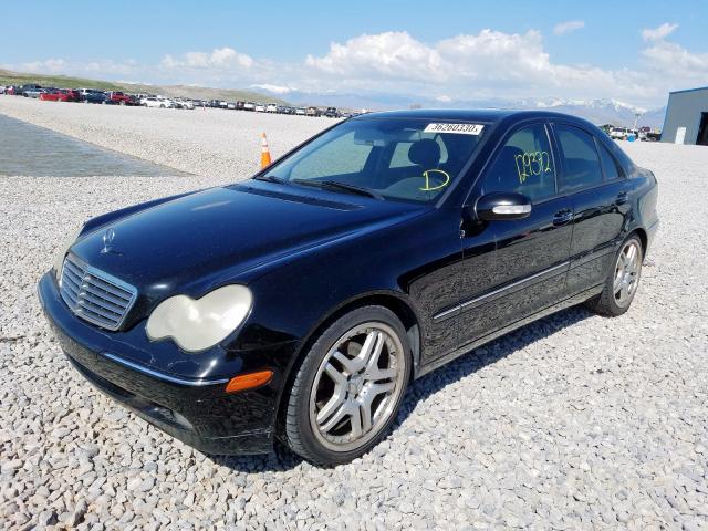 WDBRF81J54F511409 - 2004 MERCEDES-BENZ C 240 4MATIC  photo 2