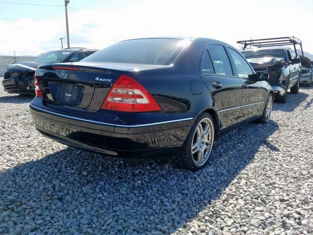 WDBRF81J54F511409 - 2004 MERCEDES-BENZ C 240 4MATIC  photo 4