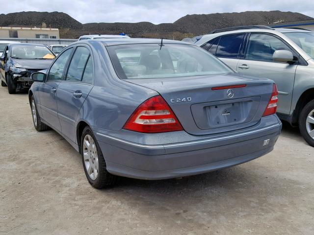 WDBRF61J95F600180 - 2005 MERCEDES-BENZ C 240 GRAY photo 3