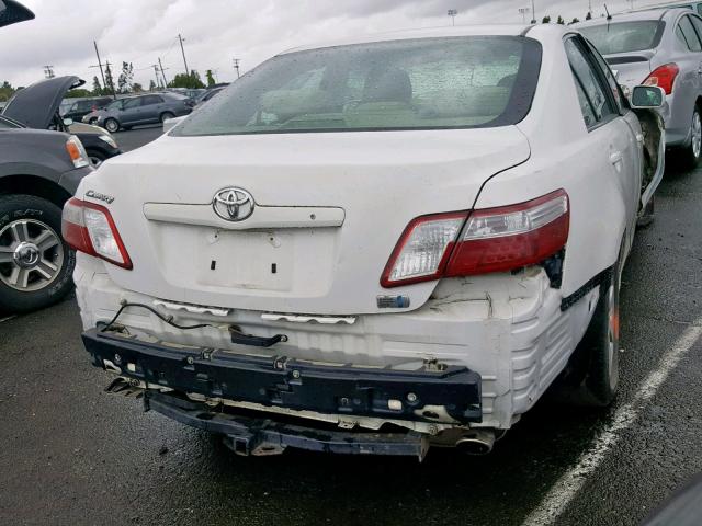 4T1BB46K49U069021 - 2009 TOYOTA CAMRY HYBR WHITE photo 4