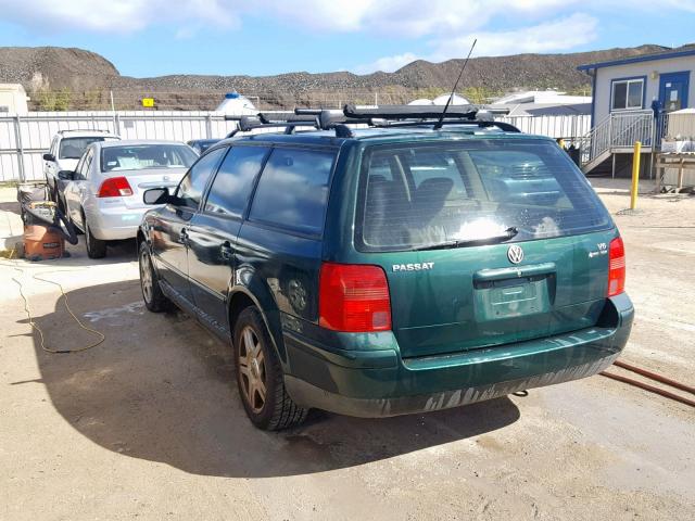 WVWLH63B21E005713 - 2001 VOLKSWAGEN PASSAT GLX 绿色 照片 3