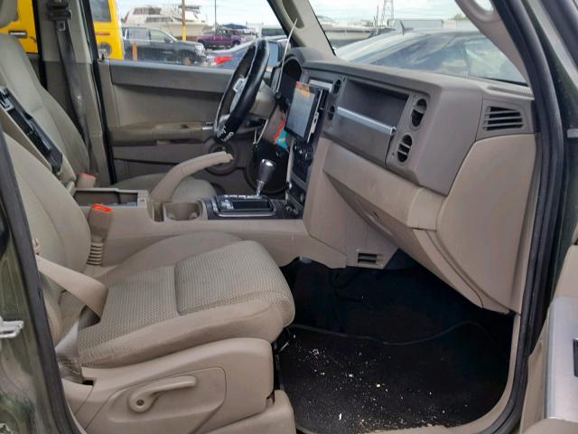 1J8HG48N38C245075 - 2008 JEEP COMMANDER GREEN photo 5