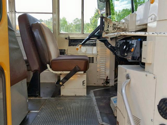 1HVLNZRL4JH541288 - 1988 INTERNATIONAL S-SERIES 1 黄色 照片 5