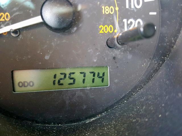 KL1TD56686B653805 - 2006 CHEVROLET AVEO BASE Күміс фото 8