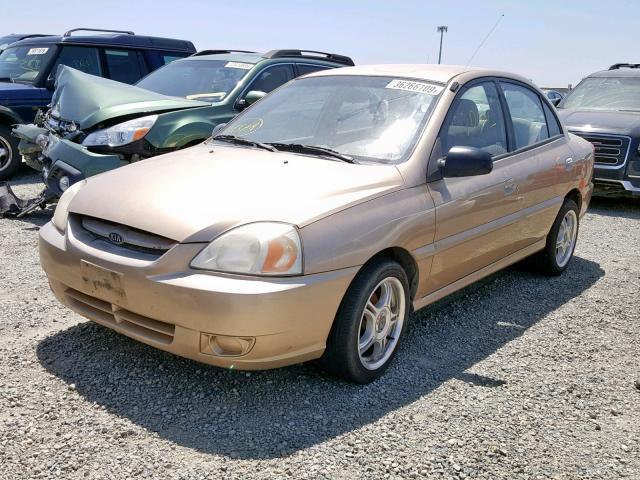 KNADC125656384844 - 2005 KIA RIO GOLD photo 2