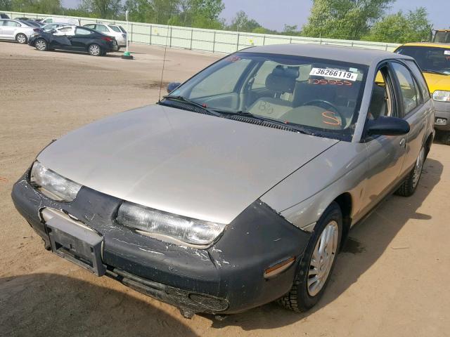 1G8ZJ8272XZ337511 - 1999 SATURN SW2 BEIGE photo 2