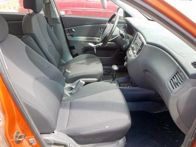 KNADE163666065870 - 2006 KIA RIO 5  photo 5