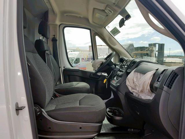 3C6URVJG6JE134544 - 2018 RAM PROMASTER 白色 照片 5