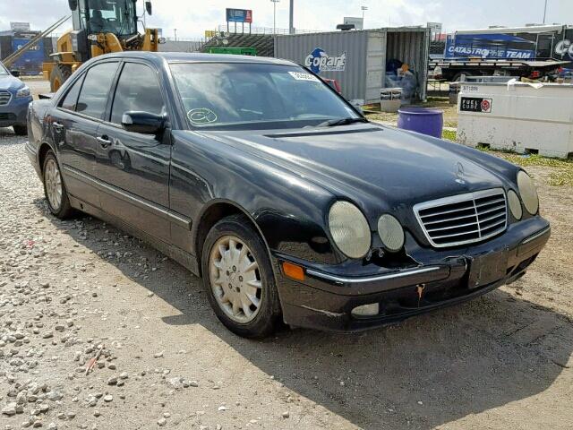 WDBJF65J1YB039637 - 2000 MERCEDES-BENZ E 320 BLACK photo 1