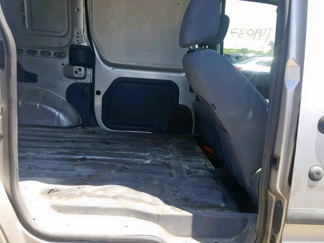 NM0LS7AN4BT049758 - 2011 FORD TRANSIT CO GRAY photo 6