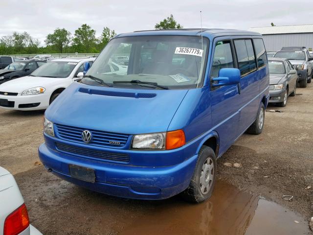 WV2MH4703YH032284 - 2000 VOLKSWAGEN EUROVAN MV BLUE photo 2