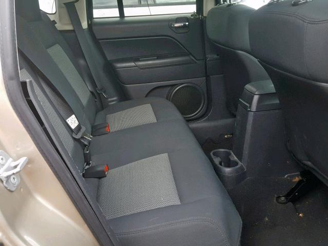 1J4FF47B79D217469 - 2009 JEEP COMPASS SP 金色 照片 6