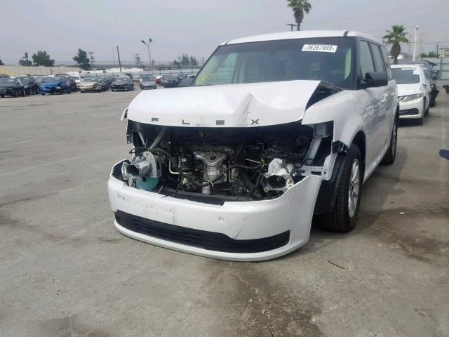 2FMGK5B85EBD25575 - 2014 FORD FLEX SE WHITE photo 2