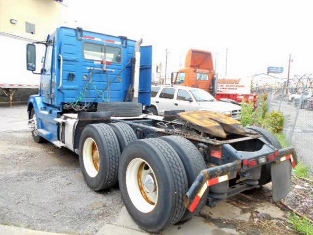 4V4NC9TG8DN132754 - 2013 VOLVO VN VNL BLUE photo 4