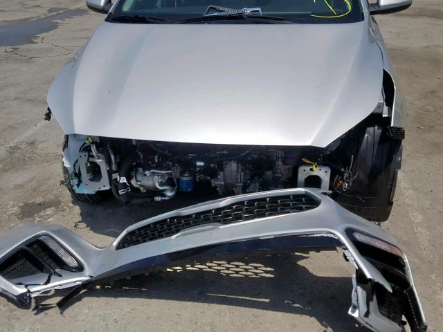 3KPF24ADXKE015600 - 2019 KIA FORTE FE WHITE photo 9