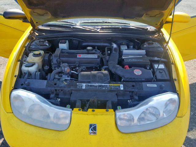 1G8ZR14711Z323216 - 2001 SATURN SC2 YELLOW photo 7