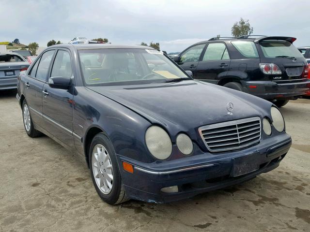 WDBJF65J9YB125245 - 2000 MERCEDES-BENZ E 320 BLUE photo 1