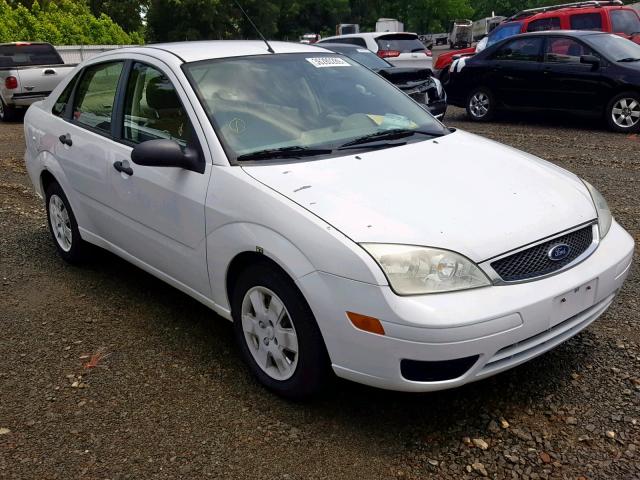 1FAHP34N17W359599 - 2007 FORD FOCUS ZX4 WHITE photo 1