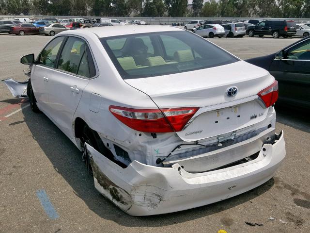 4T1BD1FK0HU223635 - 2017 TOYOTA CAMRY HYBR WHITE photo 3