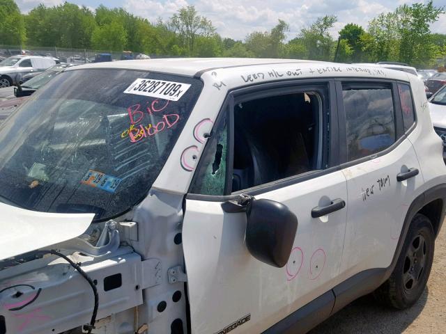 ZACCJBAB6HPF14933 - 2017 JEEP RENEGADE S WHITE photo 9