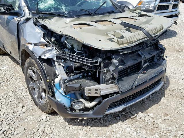 2HKRW2H86HH668847 - 2017 HONDA CR-V EXL SILVER photo 9