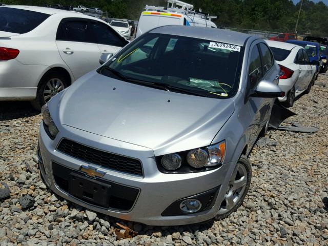 1G1JE5SB7G4151804 - 2016 CHEVROLET SONIC LTZ SILVER photo 2