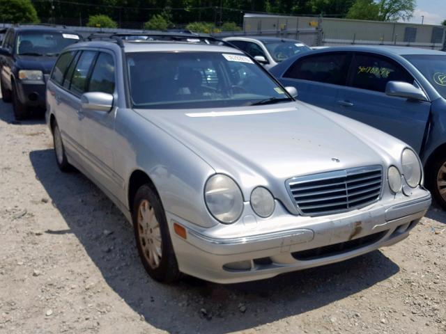 WDBJH82J8YX040698 - 2000 MERCEDES-BENZ E 320 4MAT SILVER photo 1