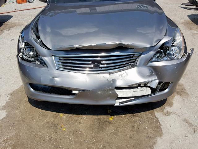 JNKCV64EX8M127414 - 2008 INFINITI G37 BASE GRAY photo 9