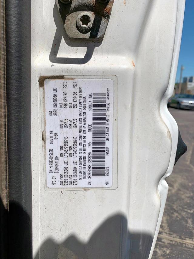 3B7KF23661G233235 - 2001 DODGE RAM 2500 WHITE photo 8