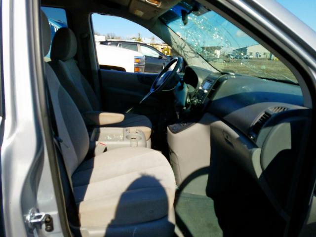 KNDMG4C38A6349240 - 2010 KIA SEDONA LX  photo 5