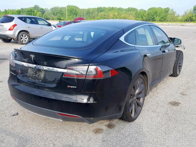 5YJSA1CP2DFP14532 - 2013 TESLA MODEL S BLACK photo 4