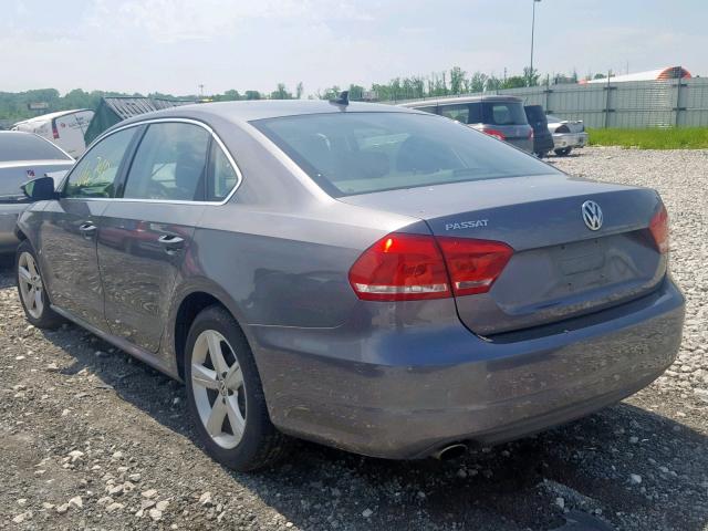 1VWBH7A33CC034002 - 2012 VOLKSWAGEN PASSAT SE GRAY photo 3