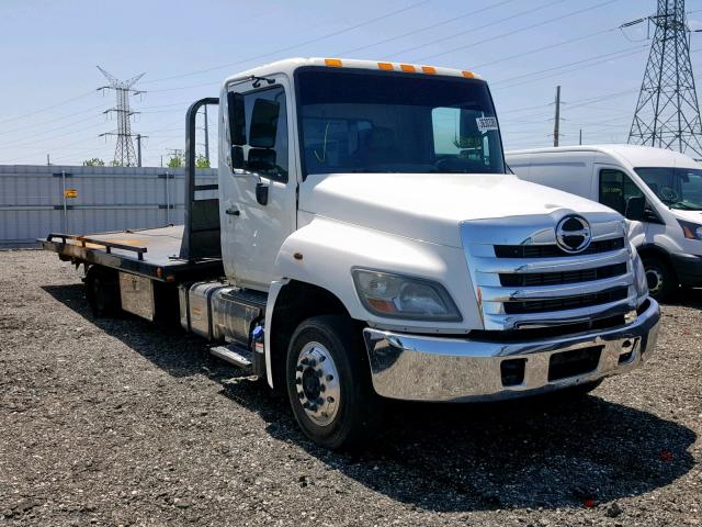 5PVNJ8JN8B4S50643 - 2011 HINO 258/268 WHITE photo 1