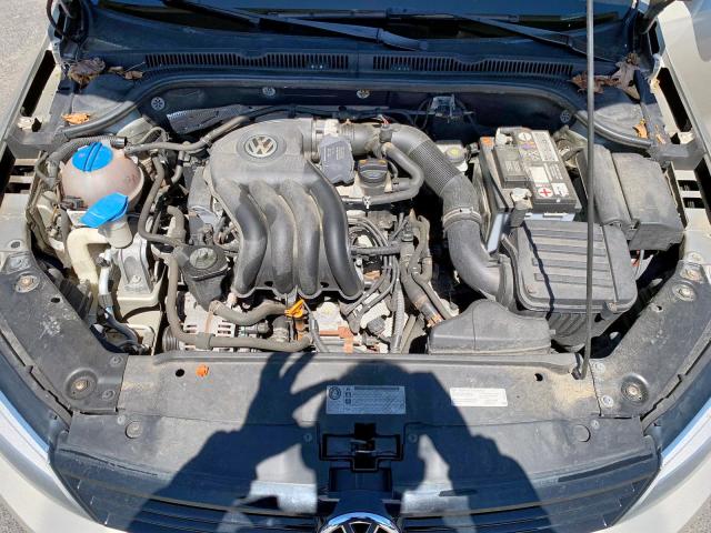 3VW2K7AJ9CM453311 - 2012 VOLKSWAGEN JETTA BASE TAN photo 10