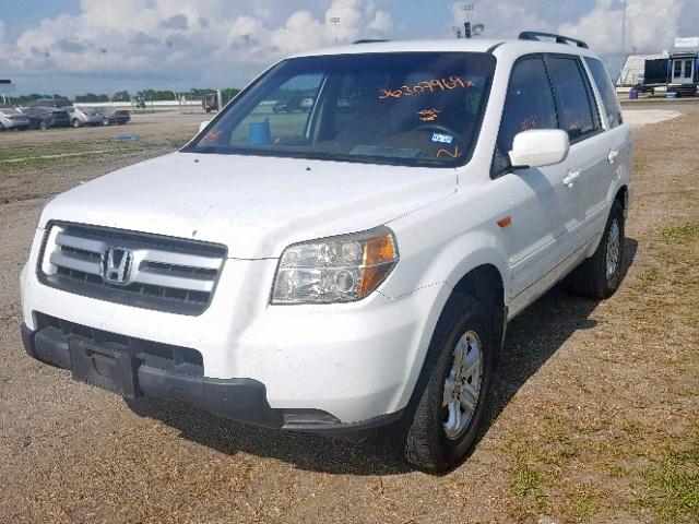 5FNYF28218B020399 - 2008 HONDA PILOT VP WHITE photo 2