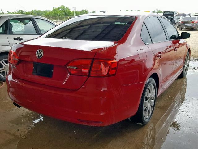 3VW2K7AJ3EM257528 - 2014 VOLKSWAGEN JETTA BASE RED photo 4