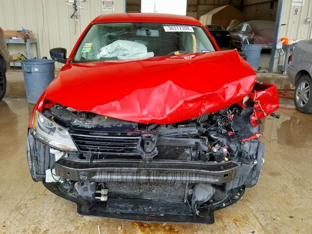 3VW2K7AJ3EM257528 - 2014 VOLKSWAGEN JETTA BASE RED photo 9