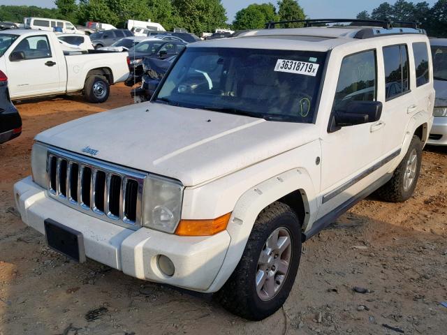 1J8HG58NX6C143713 - 2006 JEEP COMMANDER WHITE photo 2