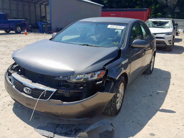 KNAFU4A26D5737747 - 2013 KIA FORTE EX GRAY photo 2