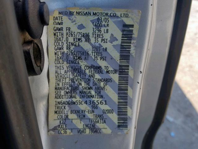 1N6AD06W55C436561 - 2005 NISSAN FRONTIER K SILVER photo 10