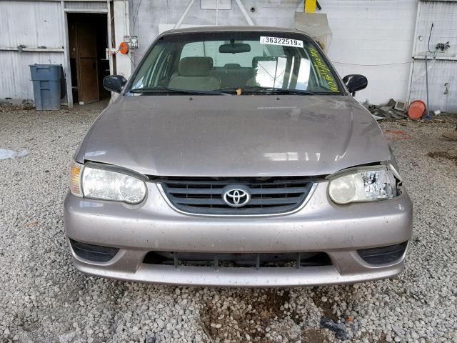 1NXBR12E12Z643445 - 2002 TOYOTA COROLLA CE GOLD photo 9