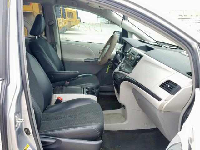 5TDXK3DCXBS130818 - 2011 TOYOTA SIENNA SPO SILVER photo 5