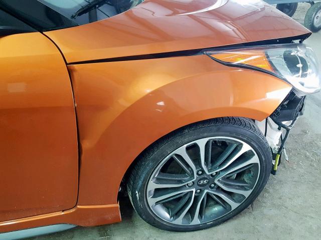 KMHTC6AE0GU301111 - 2016 HYUNDAI VELOSTER T ORANGE photo 9